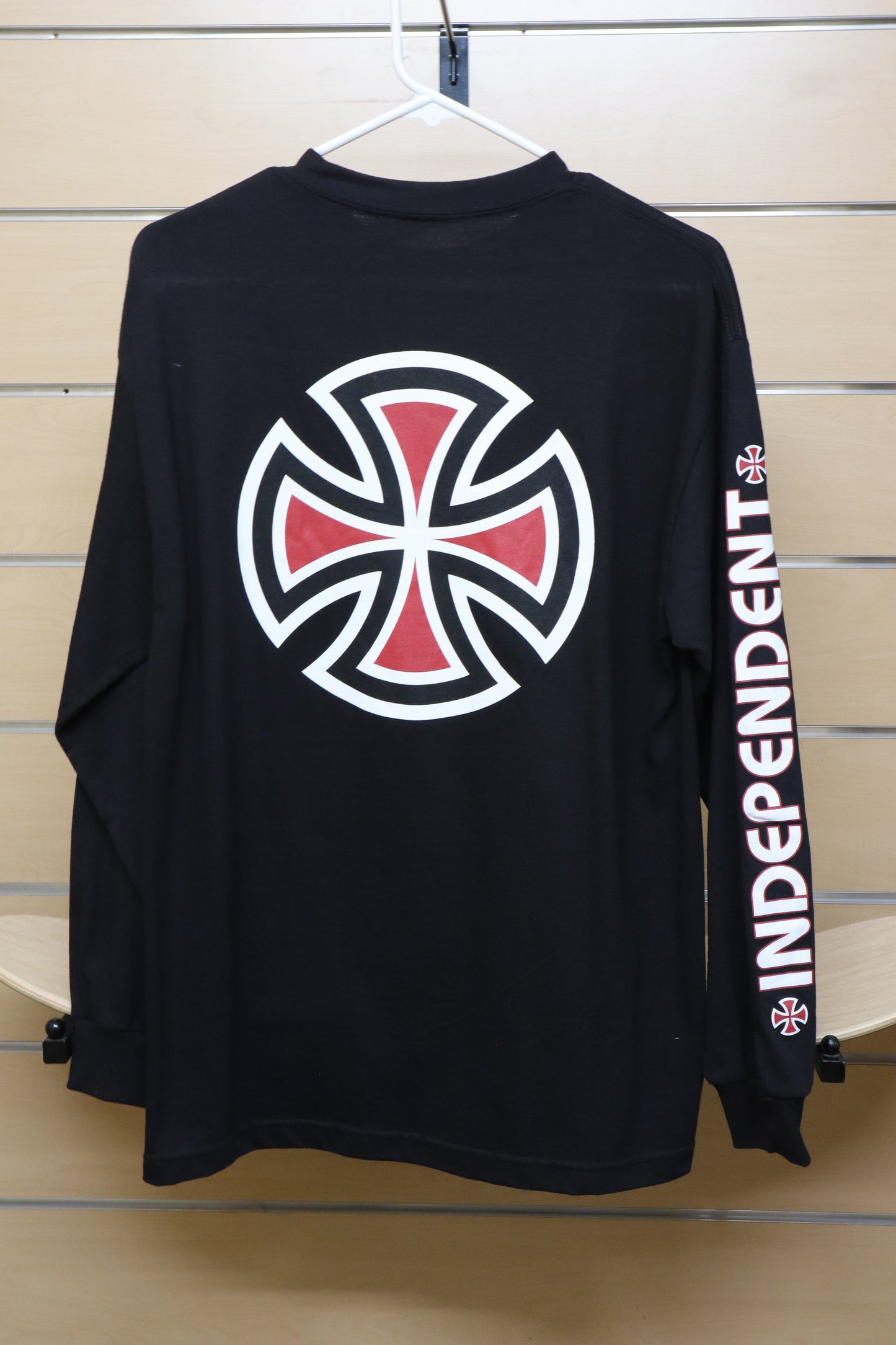 Independent Big Cross Long Sleeve