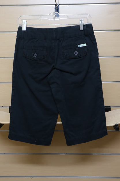 Split Dahlia Crop Capris